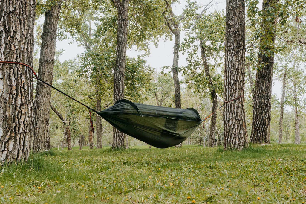 Ultimate Portable Camping Hammock with Built-in Mosquito Net for Bug-Free Adventures